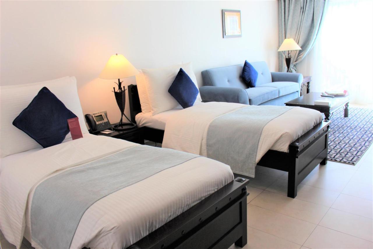 Moevenpick Hotel & Resort Al Bida'A Salmiya Buitenkant foto