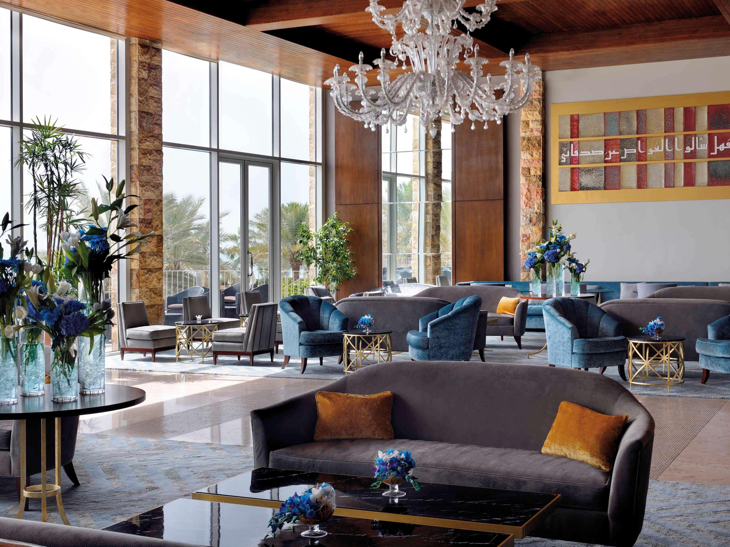 Moevenpick Hotel & Resort Al Bida'A Salmiya Buitenkant foto Lobby